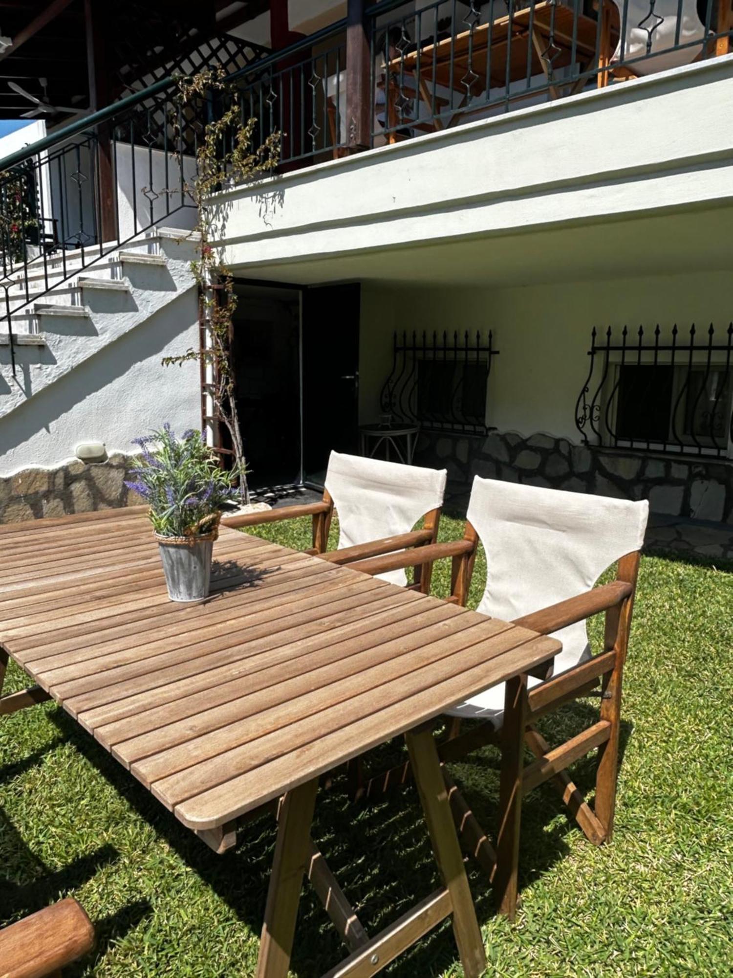 Perfect Hospitality - Elenas House, Nikiti Villa Exterior foto