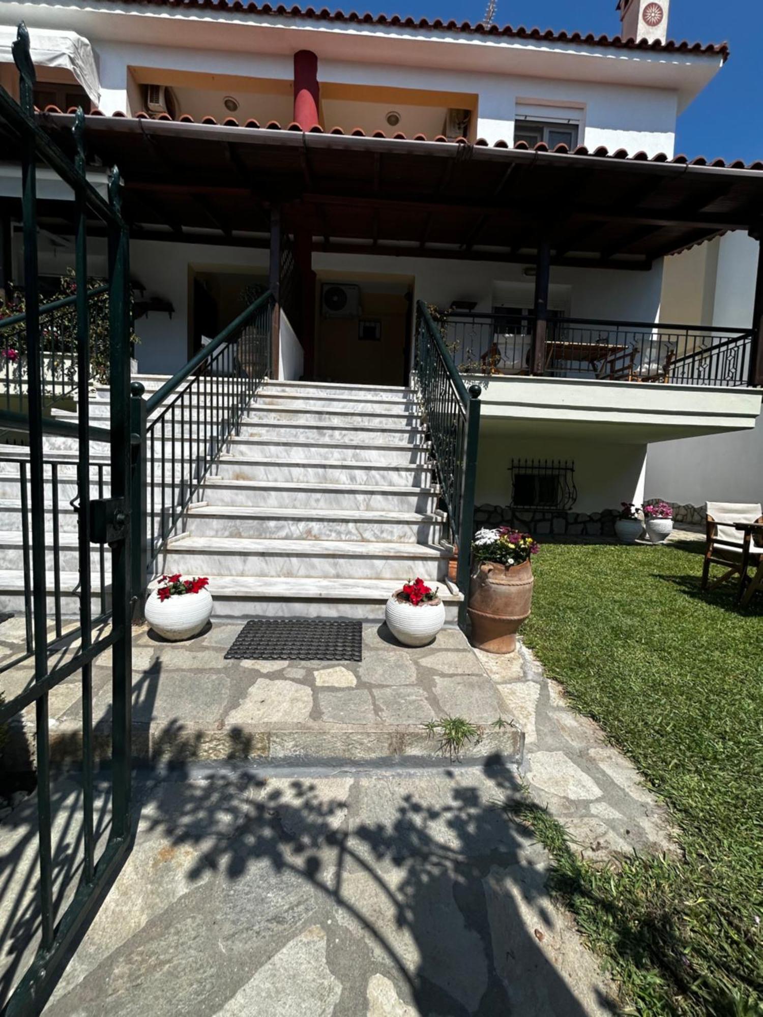Perfect Hospitality - Elenas House, Nikiti Villa Exterior foto